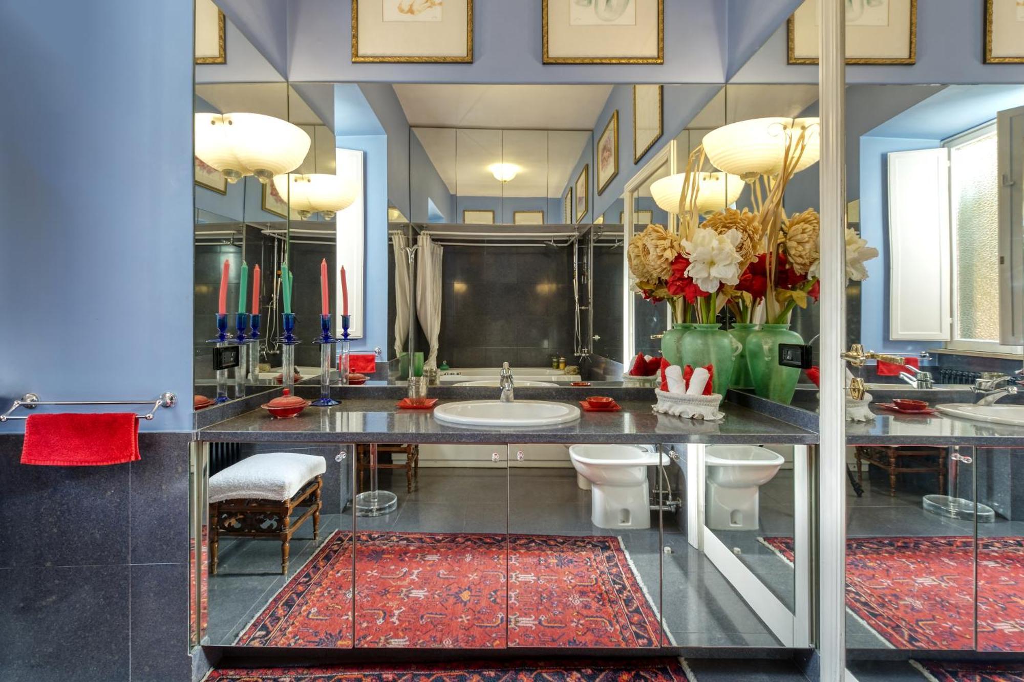 Apartment Vespasiano Luxury For 4 Rome